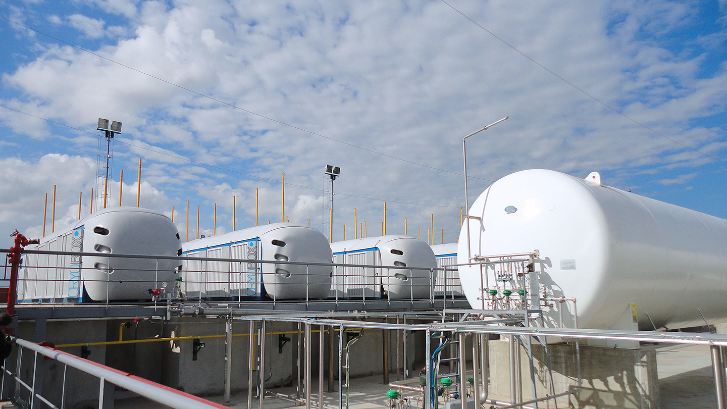 Buquebus incorporates two Cryobox® Stations for LNG production.